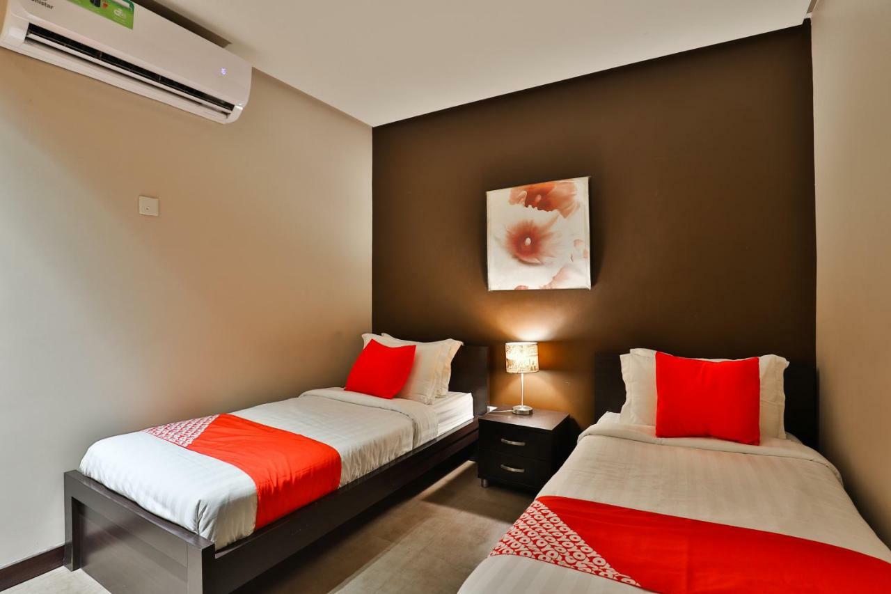 Oyo 220 Day One Apartment & Motel Al Khobar Exterior photo